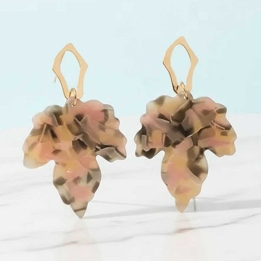 Ladies Dangle Leaf Earrings